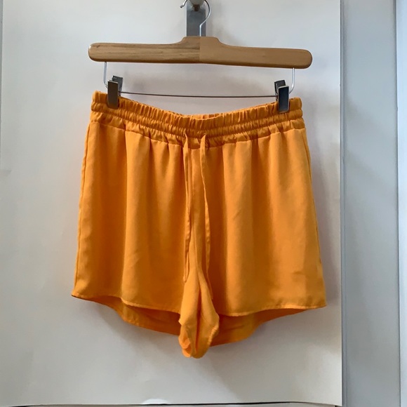 Sunday Best Drawstring Shorts - Picture 5 of 9